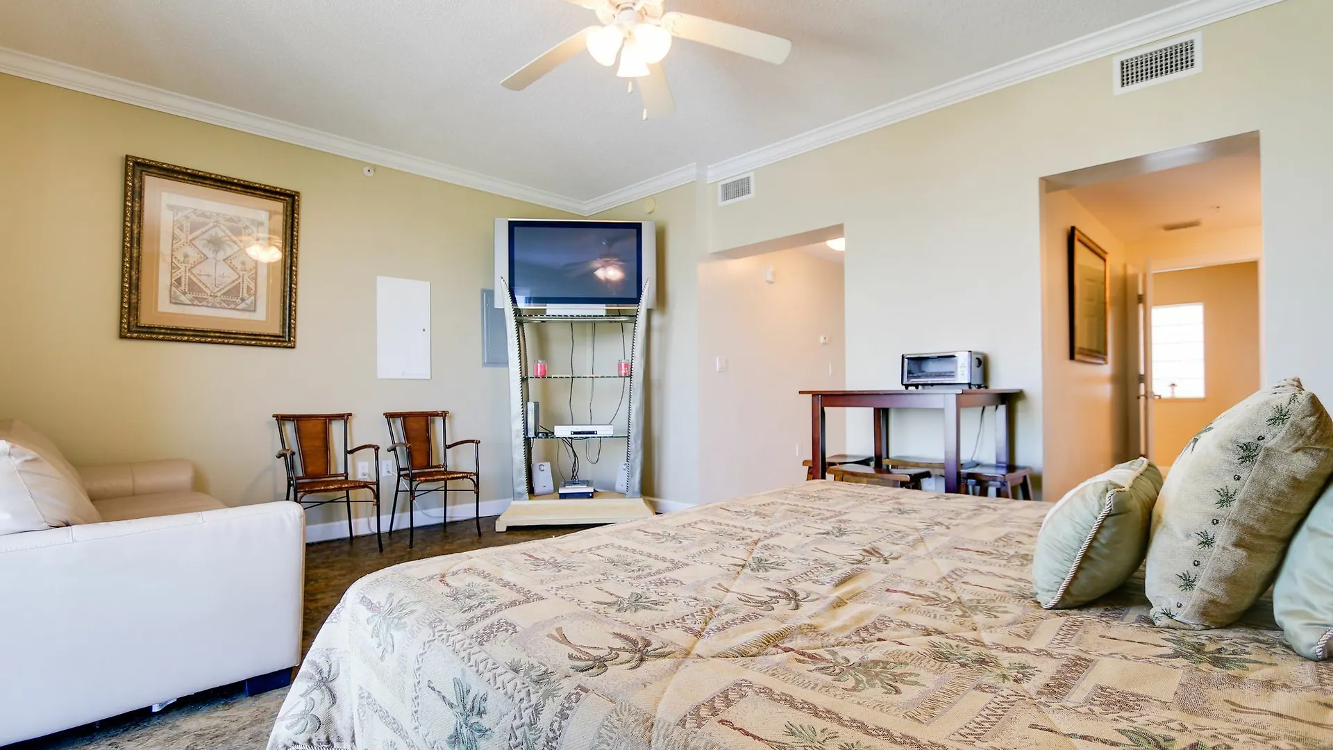 Daire Boardwalk By Book That Condo Panama City Beach
